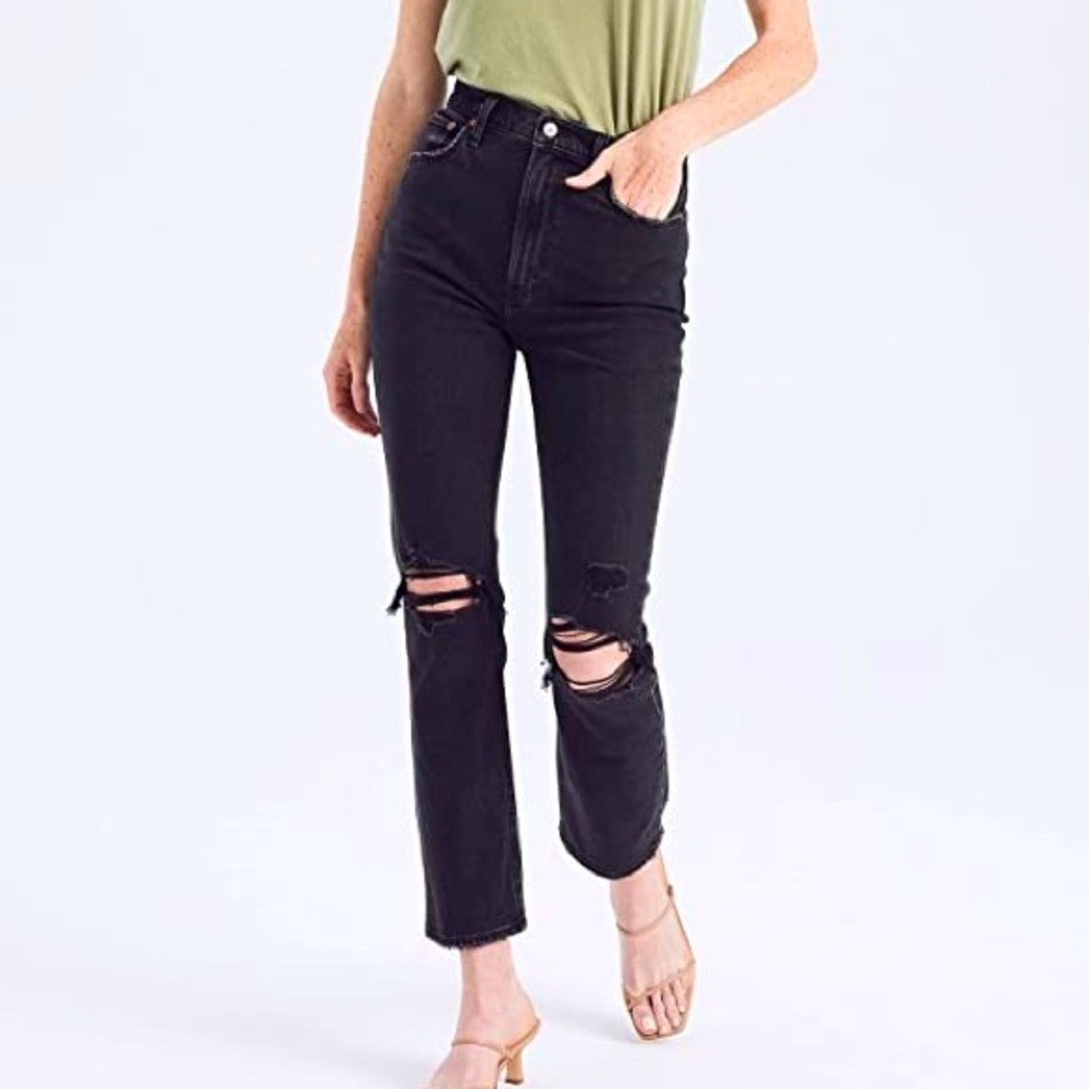 - Abercrombie & Fitch Ultra high rise ankle straight jeans